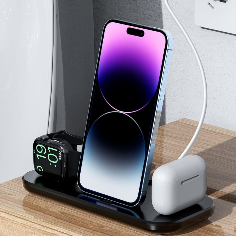 Station de charge rapide pliable sans fil 3 en 1, idéale pour charger simultanément votre iPhone, votre Apple Watch et vos AirPods collection Gadgets & techno de la boutique Petites Aventures couleur Noir