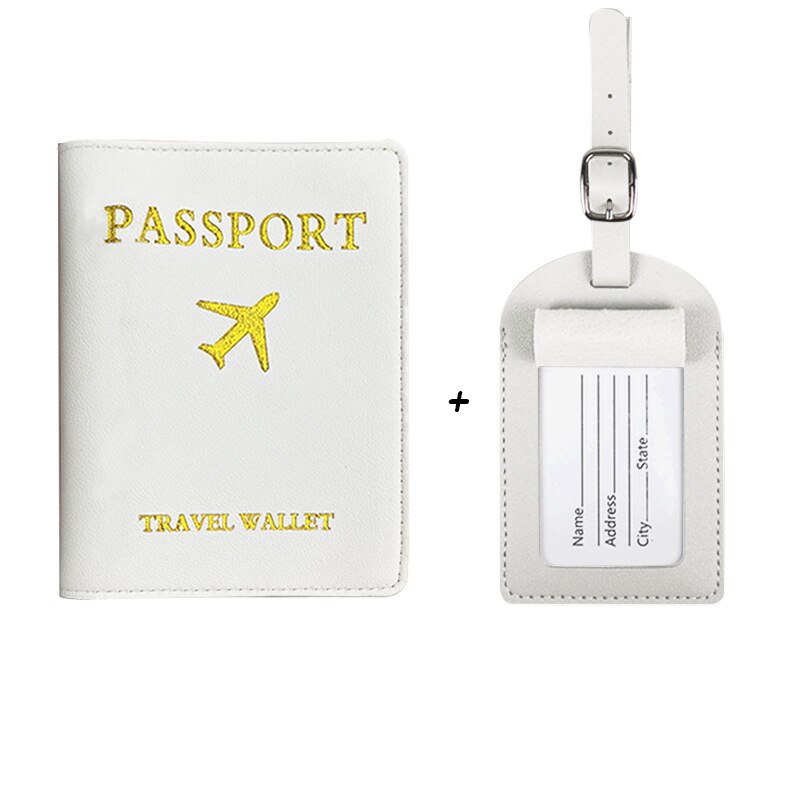 Couverture de passeport en cuir PU élégante et étiquette de bagage, idéale pour organiser et sécuriser vos documents de voyage collection Bagages & Organisation de la boutique Petites Aventures couleur blanc