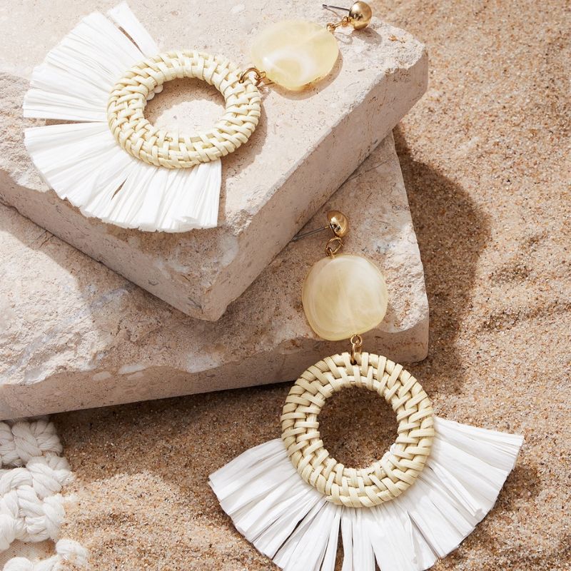 Boucle d'oreille collection Summer chic Petites Aventures - boucles d'oreilles, raphia, coquillage, fait main, bohème, ethnique, géométrique, rond, goutte d'eau, bois, bijoux