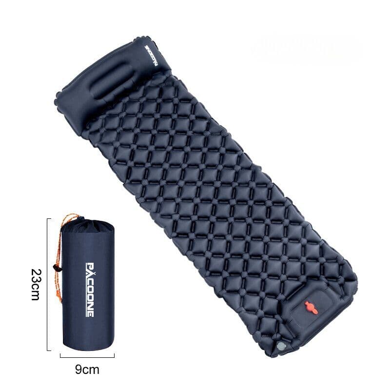 Matelas gonflable de camping bleu avec oreiller intégré et pompe de gonflage pour randonnée en plein air.