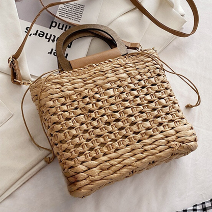 Sac de Couleur Marron Sac à main en paille Sac de plage pour femme Accessoires de plage Sacs à main tendance Sacs d'été Sacs de vacances collection Summer chic de la boutique Petites Aventures
