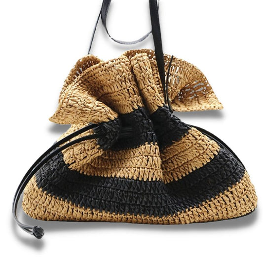sac en paille sac à bandoulière pour femme sac fourre-tout style bohème sac rayé crocheté à la main accessoire de mode sac d'été éco-responsable artisanat collection Summer Chic de la boutique Petites Aventures